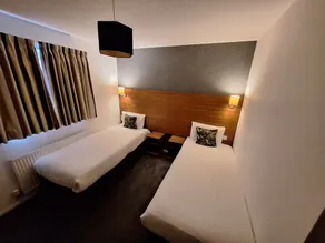 Stockwood Hotel - Luton Airport - Room