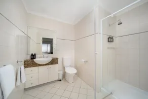 Mantra Adelaide Central - Baño