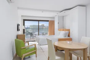 Sunset Bay Club - Chambre