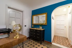Siculis - Interior entrance