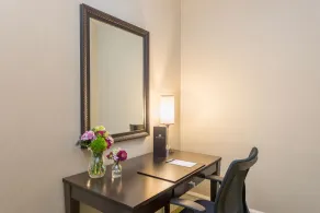 The Centennial Hotel - Chambre