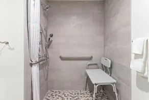 Hawthorn Extended Stay by Wyndham Port Arthur - Salle de bain