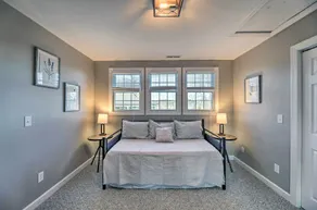 Pristine Cottage w/ Access to the Trent River - Interiør