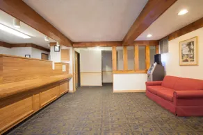 Super 8 by Wyndham Oneonta/Cooperstown - Hall