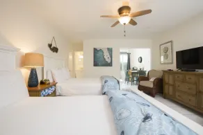 4145 By The Sea Inn & Suites - Chambre