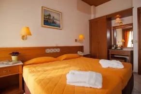 Acropole Delphi City Hotel - Værelse