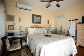 EJ Bowman House Bed & Breakfast - Chambre