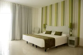 Ouril Pontao Hotel - Room