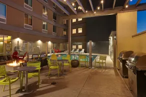 Home2 Suites by Hilton Turlock, CA - Piscine