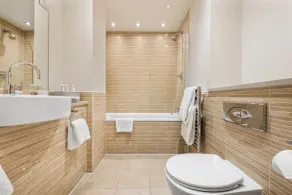 Princes Street Suites - Baño