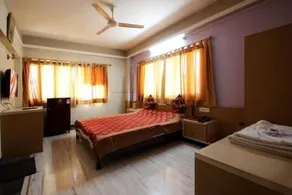 Hotel Shrinathinn - Room