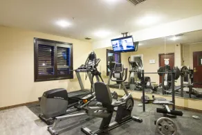 Foxwood Inn & Suites - Fitnessbereich