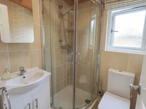 Esthwaite Lodge - Bathroom