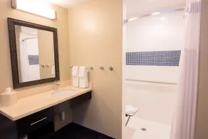 Staybridge Suites Albany Wolf Rd-Colonie Center by IHG - Chambre