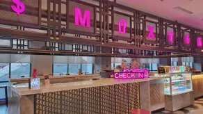 Moxy Solo - Reception