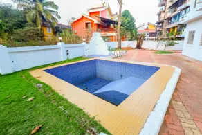 Hotel Vaibhav Hill Park - Piscina