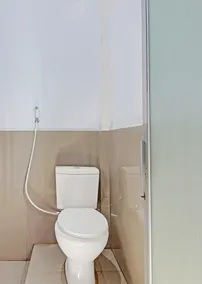 Hotel O Bukittinggi near Padang Luar formerly New Aedo - Bathroom