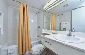 Travelodge by Wyndham Cleveland Airport - Salle de bain