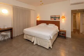 Es Mitjorn Hotel - Quarto