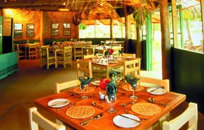 Tongan Beach Resort - Restaurant