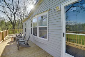 Family-Friendly By Fishing, Hiking, and Finger Lakes Wine - Innvendig
