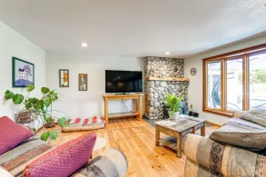 Oregon Farmhouse Hideaway on 53 Acres - Interiør