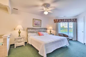 Michigan Condo: Heated Indoor Community Pool! - Interiør