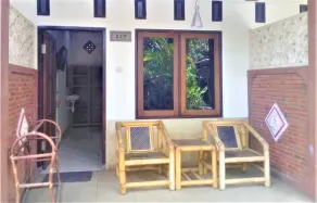 Oka Homestay Mitra RedDoorz - Utsikt från rummet