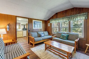 Private Community Beach! Family Cabin in Ludington - Interiør
