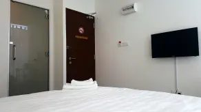 Fumah Hotel Jalan Kuching - Room