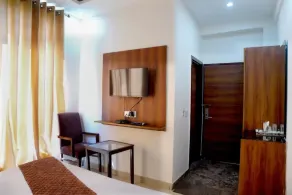 Hotel Thames Zirakpur Chandigarh Highway - Zimmer