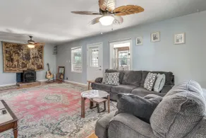 Northern Neck Nature Retreat w/ Boat Ramp & Dock! - Innvendig