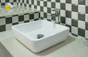 Creole Breeze Self Catering Apartments - Bathroom
