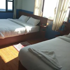 Good Hotel - Room