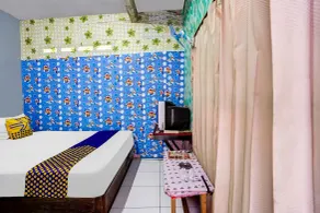 OYO Life 91060 Villa Wijaya Homestay - Room