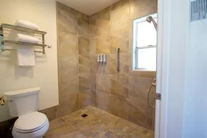 Edgewater Beach Inn - Badezimmer