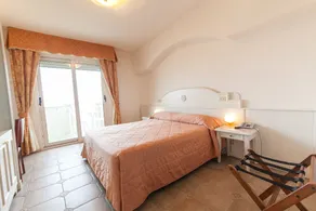 Universal Hotel - Chambre