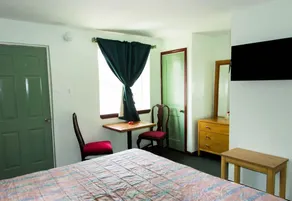 Bay Drive Motel - Room