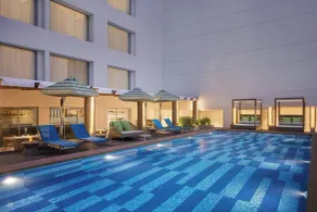 Le Meridien Ahmedabad - Piscine