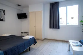 Apartamentos Comfort Calella - Chambre