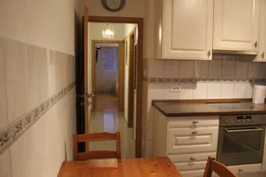 STUDIO 50m de gare de st-louis - Cuisine privée