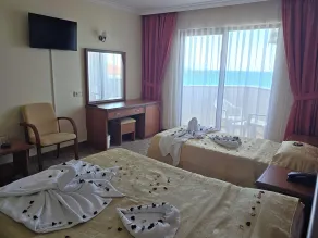 Sunshine Hotel - Room