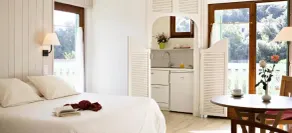 Hôtel-Résidence la Pinède - Habitación