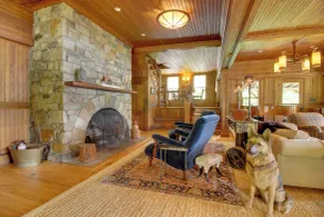 Serene Silver Bay Home on Lake George w/ Boat Slip - Innvendig