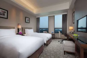 Ramada Jinan - Room