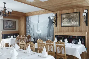 Hotel Logos - Restaurant