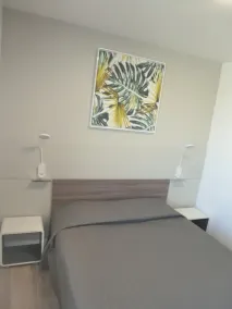 Le 81 HOTEL - Værelse