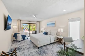 416 S Banana River Blvd - Rum