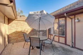 5 Mi to UT Dallas: Family-friendly Duplex w/ Patio - Innvendig