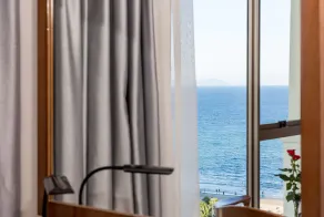 Tamarind Danang Beach Hotel - Room